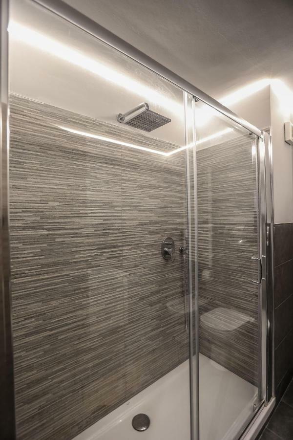Stylish Apartment Near Duomo Mailand Exterior foto